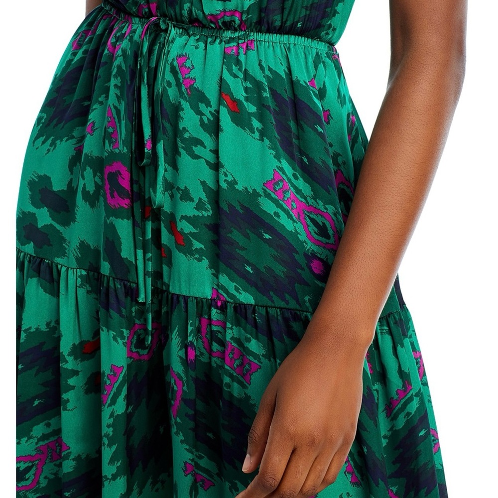 AQUA Drawstring Waist Dress - Picture 4 of 6
